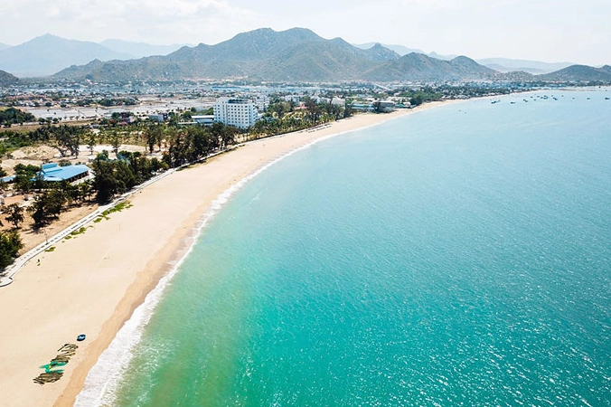 bai-bien-ninh-chu-thien-uong-bien-xanh-cat-trang-ninh-thuan_717