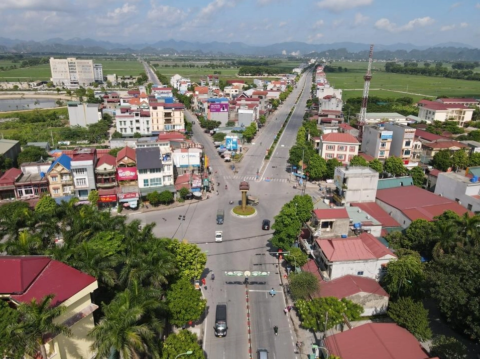 Cảnh quan núi non và sông nước tại Mỹ Đức