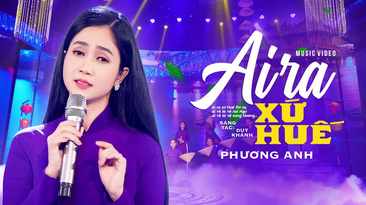 Ai Ra Xứ Huế: Lịch Sử, Ý Nghĩa Và Lời Ca Bất Hủ Hình ảnh nghệ sĩ biểu diễn bài hát Ai ra xứ Huế