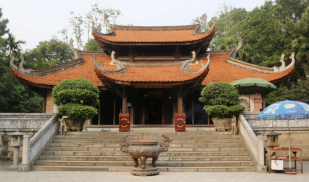 Hoạt động trong lễ hội Đền Mẫu Âu Cơ