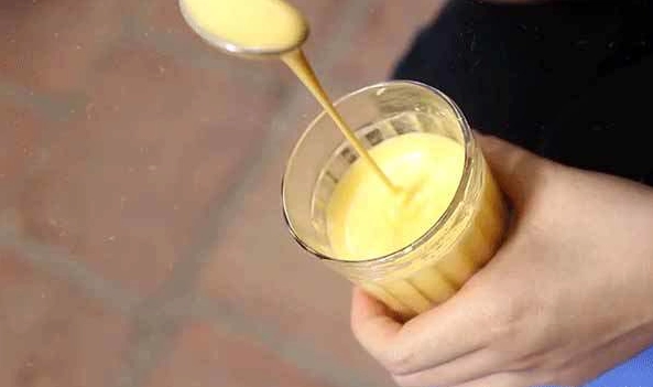Kem trứng thơm ngon hấp dẫn