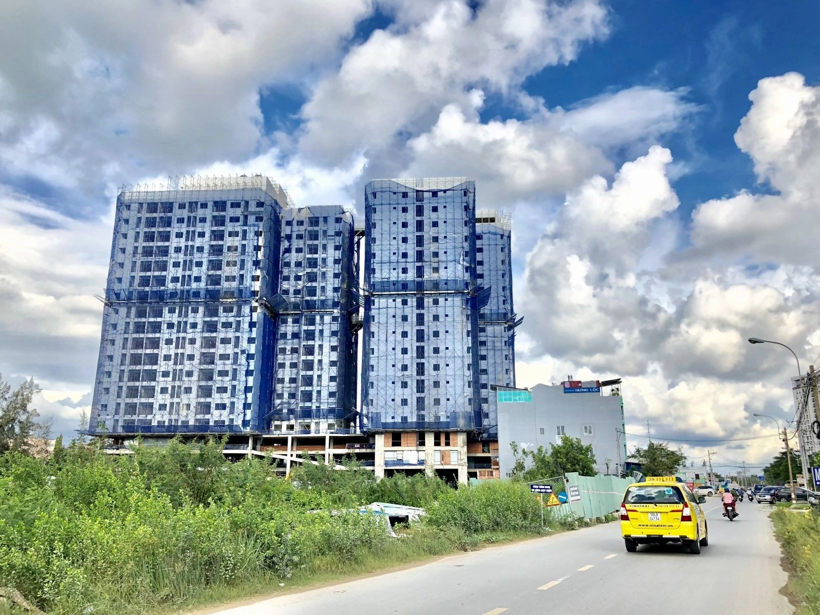 Tiện ích hồ bơi tại Thủ Thiêm Garden