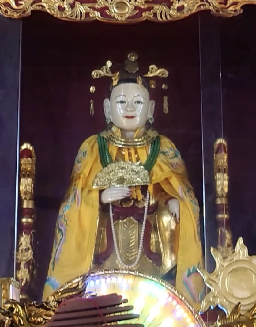 Lý Chiêu Hoàng: Nữ Hoàng Duy Nhất và Di Sản Triều Trần Tượng Lý Chiêu Hoàng
