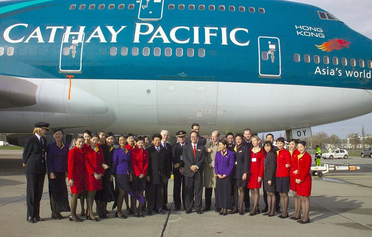 cathay-pacific-cua-nuoc-nao-he-lo-su-that-it-ai-biet_985