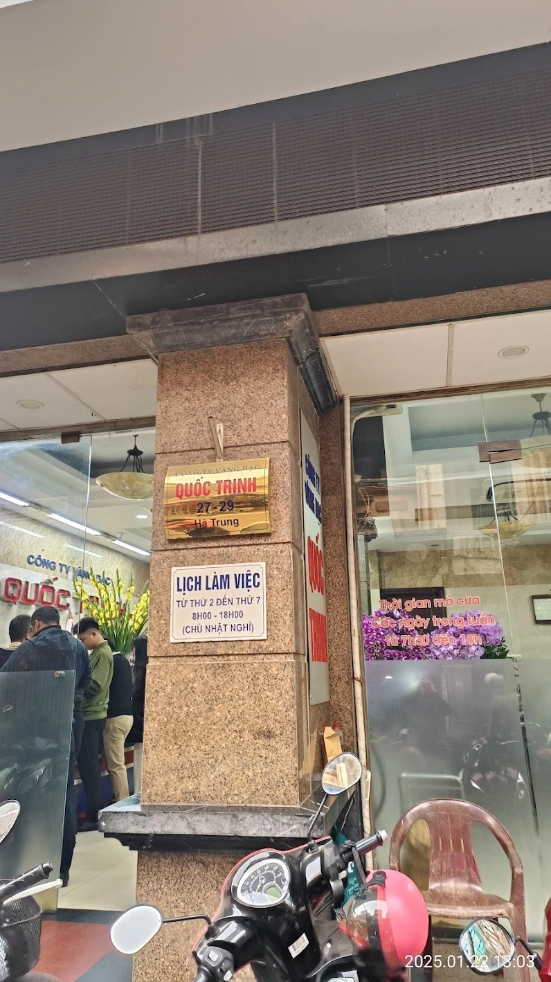 Cửa hàng Vàng Bạc Quốc Trinh sang trọng và hiện đại