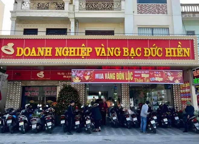 gia-vang-hai-hau-hom-nay-2026-bien-ong-du-bao_796