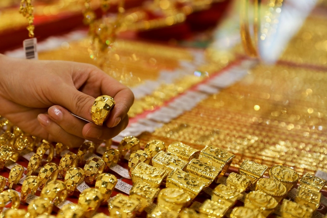 Vàng 18 hôm nay bao nhiêu một chỉ? Cập nhật 2026 Giá vàng nhẫn 18K trên thị trường