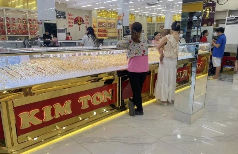 Tiệm Vàng Kim Ton: Nâng Tầm Đẳng Cấp Trang Sức Vàng Năm 2026 Nhẫn cưới vàng tại Tiệm Vàng Kim Ton