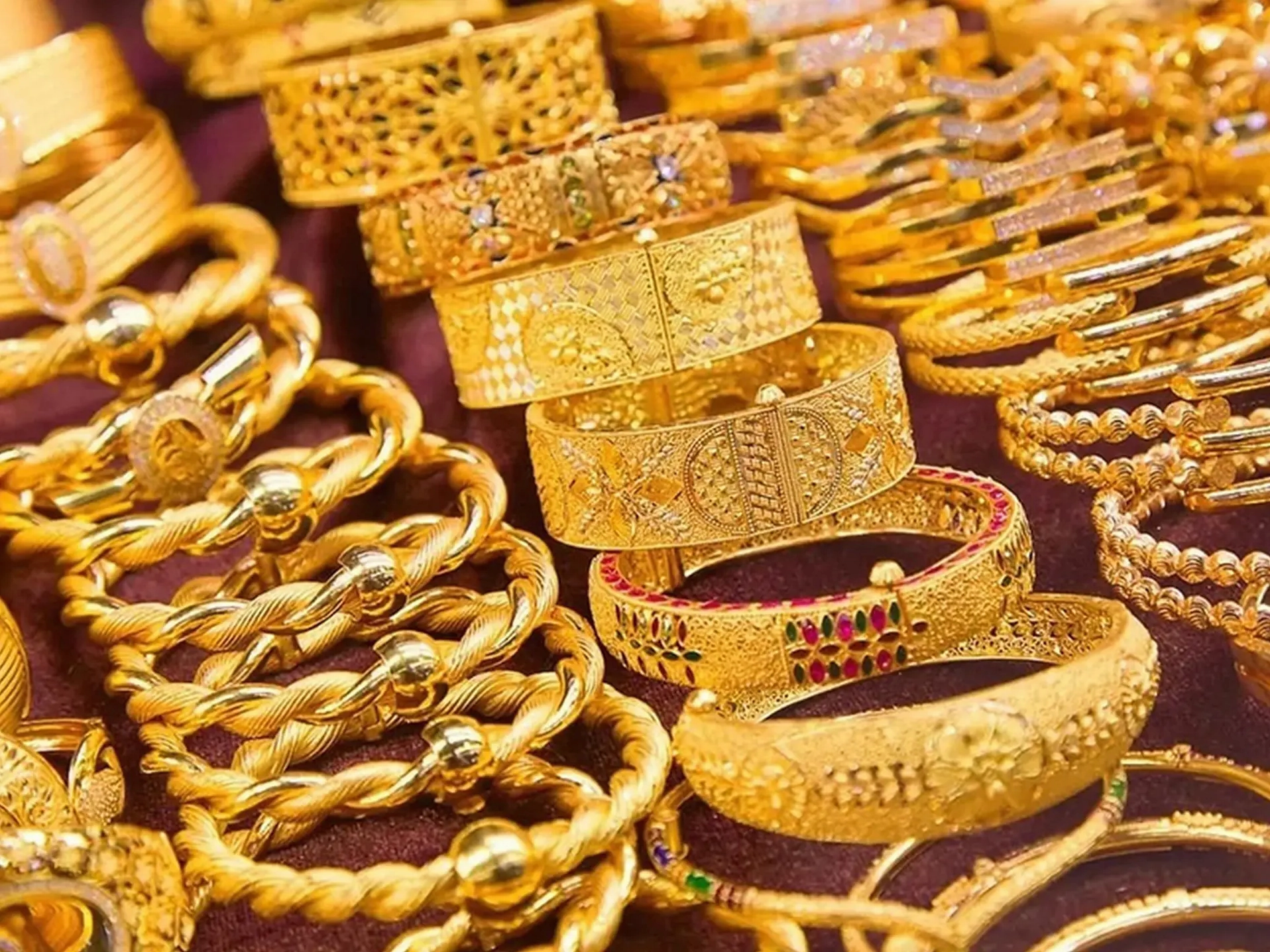 Tóm tắt thông tin vàng 610