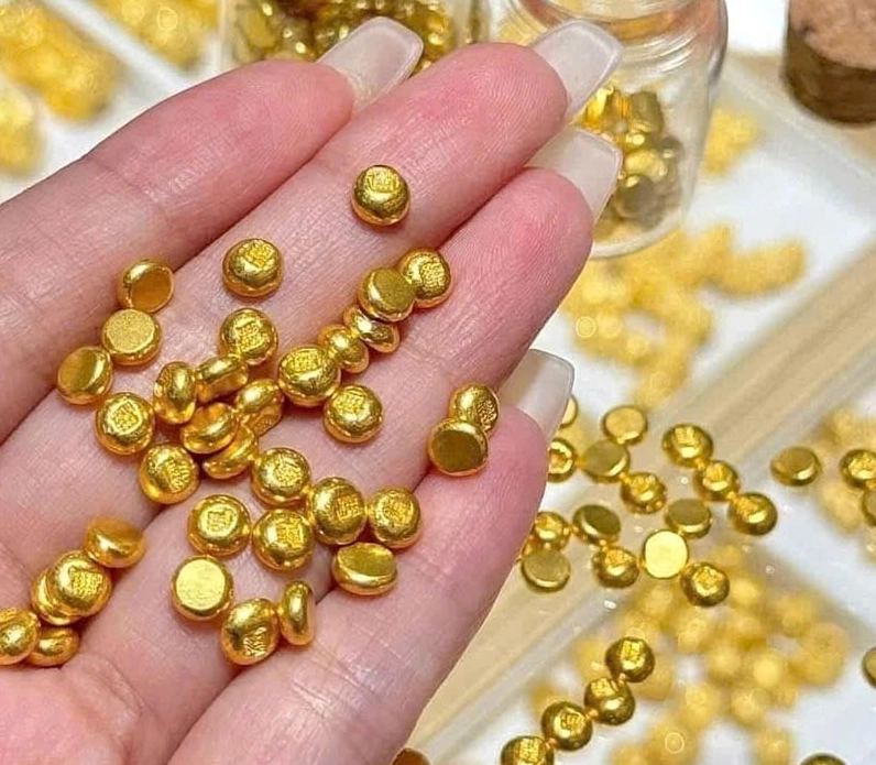 1 Phân Vàng Bao Nhiêu Tiền 18k? Cập Nhật Giá Mới Nhất 2026 Trang sức vàng 18k đính đá quý