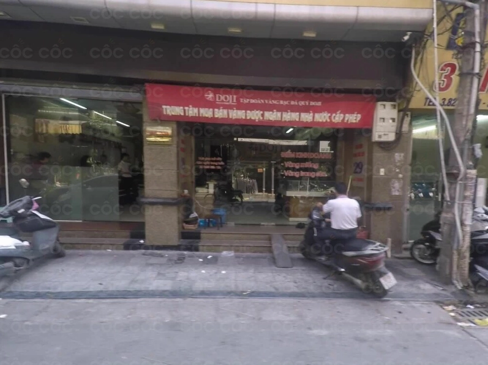 Trang sức vàng tinh xảo tại Vàng Bạc Quốc Trinh