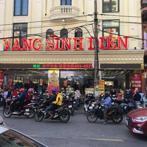 Trang sức vàng tinh xảo tại Vàng Sinh Diễn