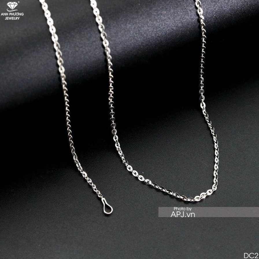 Trang sức vàng trắng 750 sang trọng
