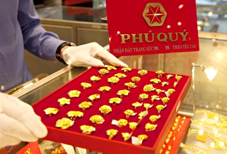 vang-phu-quy-hom-nay-cap-nhat-gia-vang-2026-phan-tich-au-tu_615