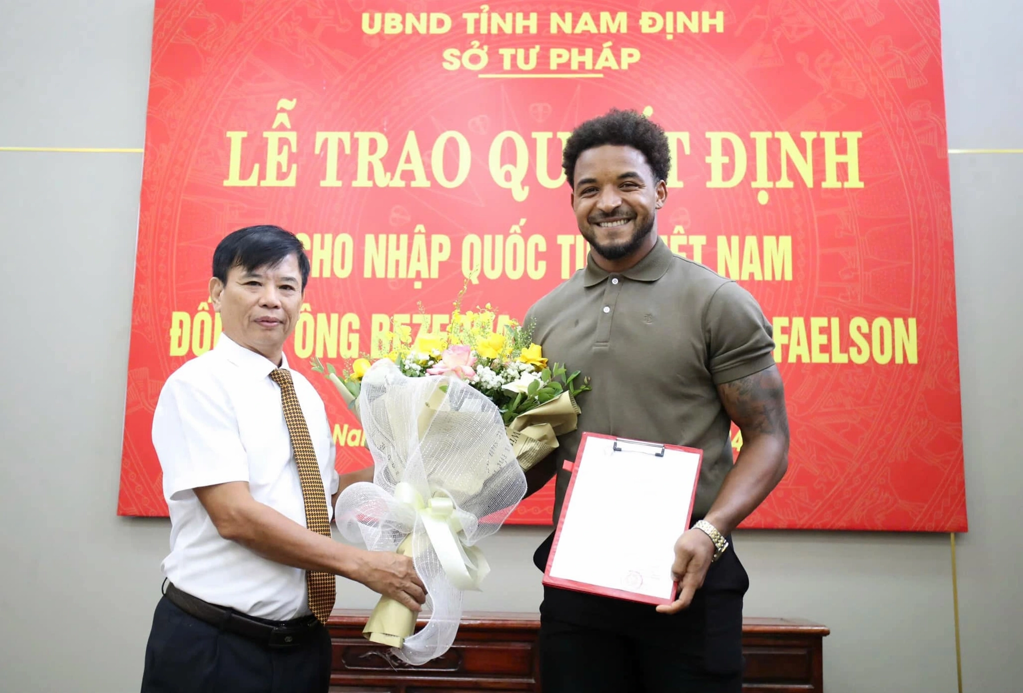 xuan-son-nuoc-nao-kham-pha-ve-ep-thien-nhien-va-van-hoa-oc-a_626